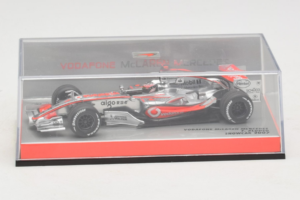 McLaren MP4-22 Mercedes #1 F. Alonso Vodafone McLaren Showcar F1 2007 Minichamps 1:43 533074371 Metall — Bild 4 von 5