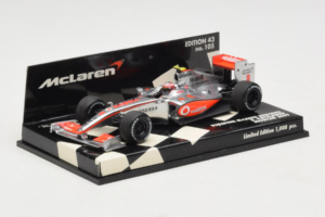 McLaren MP4-24 Mercedes #2 H. Kovalainen Vodafone McLaren Showcar F1 2009 Minichamps 1:43 530094372 Metall — Bild 2 von 5