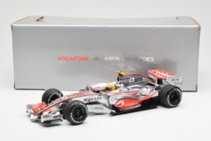 McLaren MP4-22 Mercedes #2 L. Hamilton 2007 Dealer Edition Minichamps 1:18 530071802 Metall — Bild 6 von 6