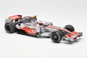 McLaren MP4-23 Mercedes #23 H. Kovalainen 2008 Minichamps 1:18 530081823 Metall — Bild 4 von 6
