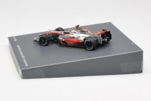 McLaren MP4-23 Mercedes #22 L. Hamilton F1 World Champion 2008 Minichamps 1:43 B66962422 Metall — Bild 3 von 4