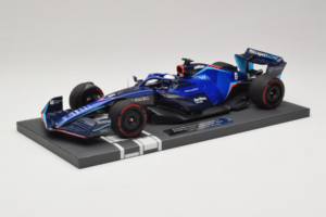 Williams FW44 Mercedes #6 N. Latifi Bahrain GP 2022 Minichamps 1:18 117220106 Metall — Bild 2 von 6