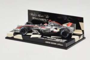 Dallara F303 N. Piquet British F3 Championship 2003 Minichamps 1:43 400030333 Metall — Bild 3 von 5