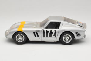 Ferrari 250 GTO #172 Tour de France 1964 Bburago 1:18 7011 Metall — Bild 4 von 8