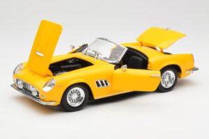 Ferrari 250 GT California Spider Gelb Hot Wheels 1:18 23905 Metall — Bild 2 von 8