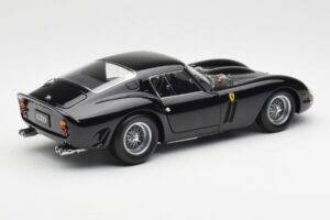 Ferrari 250 GTO Schwarz Kyosho 1:18 08431BK Metall — Bild 3 von 8
