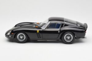 Ferrari 250 GTO Schwarz Kyosho 1:18 08431BK Metall — Bild 4 von 8