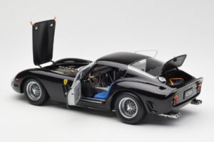 Ferrari 250 GTO Schwarz Kyosho 1:18 08431BK Metall — Bild 5 von 8