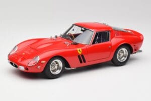 Ferrari 250 GTO London Show Rot CMC 1:18 M-256 Metall