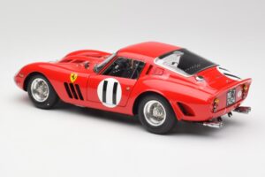 Ferrari 250 GTO #11 J. Surtees / M. Parkes Paris 1000km 1962 CMC 1:18 M-249 Metall — Bild 5 von 6