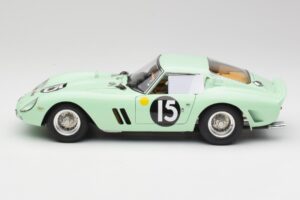 Ferrari 250 GTO #15 S. Moss / G. Hill Goodwood 1962 CMC 1:18 M-247 Metall — Bild 3 von 6