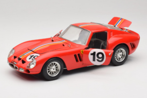 Ferrari 250 GTO #19 Rot Streifen 1962 Bburago 1:18 3011-P3 Metall — Bild 2 von 8
