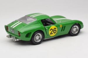Ferrari 250 GTO #26 Grün Weiße Streifen 1962 Bburago 1:18 3011-G3 Metall — Bild 3 von 8