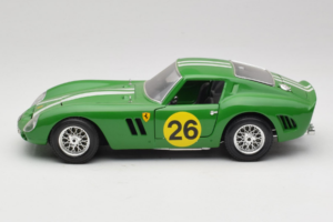 Ferrari 250 GTO #26 Grün Weiße Streifen 1962 Bburago 1:18 3011-G3 Metall — Bild 4 von 8