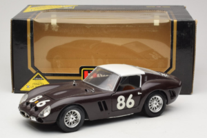 Ferrari 250 GTO #86 Schwarz Bburago 1:18 3011-B1 Metall — Bild 8 von 8