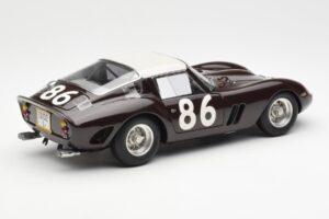 Ferrari 250 GTO #86 Targa Florio 1962 CMC 1:18 M-156 Metall — Bild 2 von 6