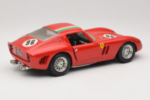 Ferrari 250 GTO #96 Rot Italienische Flagge 1962 Bburago 1:18 3011-P2 Metall — Bild 3 von 8