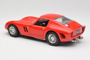 Ferrari 250 GTO Rot Bburago 1:18 3011 Metall — Bild 7 von 8