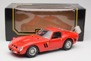 Ferrari 250 GTO Rot Bburago 1:18 3011 Metall — Bild 8 von 8