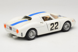 Ferrari 250 LM #22 Weiß 1965 Bburago 1:18 3333-W1 Metall — Bild 3 von 8