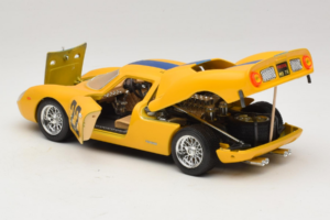 Ferrari 250 LM #22 Gelb 1965 Bburago 1:18 3333-Y1 Metall — Bild 5 von 8