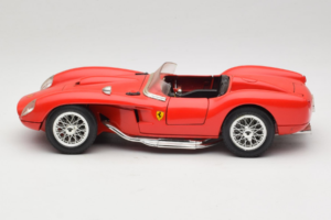 Ferrari 250 Testa Rossa Rot Replacement Box Bburago 1:18 3007-R2 Metall — Bild 4 von 8