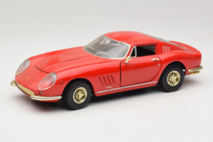 Ferrari 275 GTB/4 Rot ERTL 1:18 7493-P1 Metall