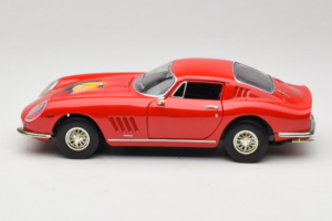 Ferrari 275 GTB/4 Rot Mit Palme auf der Haube ERTL 1:18 7483-P1 Metall — Bild 4 von 8