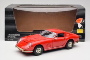 Ferrari 275 GTB/4 Rosso Corsa ERTL 1:18 7483 Metall — Bild 8 von 8