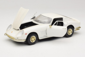 Ferrari 275 GTB/4 Weiß ERTL 1:18 7493 Metall — Bild 2 von 8
