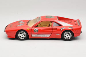 Ferrari 288 GTO #1 Rot 1984 Bburago 1:18 3027-P3 Metall — Bild 4 von 8