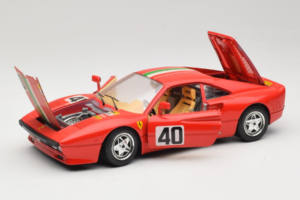 Ferrari 288 GTO #40 Rot Italienische Flagge 1984 Bburago 1:18 3027-P1 Metall — Bild 2 von 8