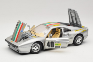 Ferrari 288 GTO #40 Silber 1984 Bburago 1:18 3027-S1 Metall — Bild 2 von 8