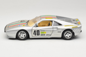 Ferrari 288 GTO #40 Silber 1984 Bburago 1:18 3027-S1 Metall — Bild 4 von 8
