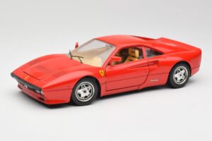 Ferrari 288 GTO Rot Bburago 1:18 3027 Metall
