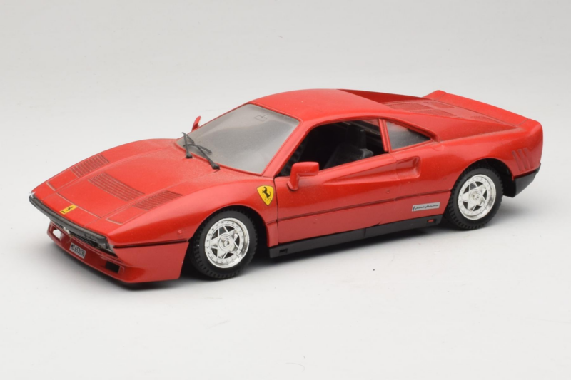 Ferrari 288 GTO Rot Tonka 1:18 3233 Metall