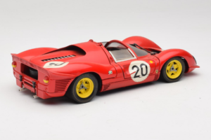 Ferrari 330 P4 #20 Rot 1967 Revell 1:18 48822-P1 Metall — Bild 3 von 8