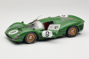 Ferrari 330 P4 #9 Grün Spa-Francorchamps 1967 Eagles Race 1:18 41007 Metall — Bild 2 von 8