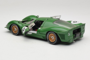 Ferrari 330 P4 #9 Grün Spa-Francorchamps 1967 Eagles Race 1:18 41007 Metall — Bild 5 von 8