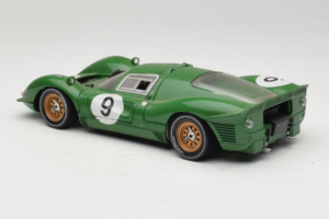 Ferrari 330 P4 #9 Grün Spa-Francorchamps 1967 Eagles Race 1:18 41007 Metall — Bild 7 von 8