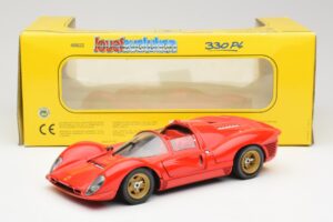 Ferrari 330 P4 Rot 1967 Revell 1:18 48822 Metall — Bild 8 von 8