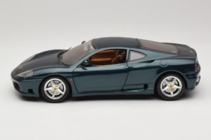 Ferrari 360 Modena Dunkelgrün Metallic Bburago 1:18 3358-G2 Metall — Bild 3 von 7