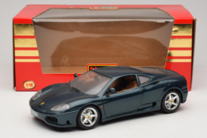 Ferrari 360 Modena Dunkelgrün Metallic Bburago 1:18 3358-G2 Metall — Bild 7 von 7