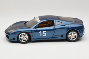 Ferrari 360 Modena #15 Limitierte Auflage Blau Metallic Bburago 1:18 3358-F1 Metall — Bild 4 von 8