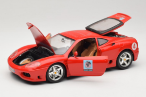 Ferrari 360 Modena Bevro International #4 Limitierte Auflage 111 Stück Rot Bburago 1:18 3358-P1 Metall — Bild 2 von 8