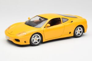 Ferrari 360 Modena Gelb Bburago 1:18 3368 Metall