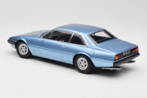 Ferrari 365 GT4 2+2 Blau KK-Scale 1:18 KKDC180162 Metall — Bild 5 von 6