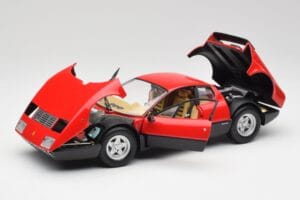 Ferrari 365 GT4/BB Rot Kyosho 1:18 08173R Metall — Bild 2 von 8
