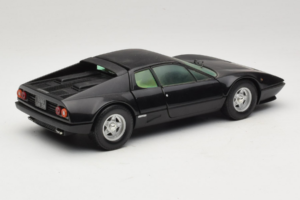 Ferrari 365 GT4 BB Schwarz Chrono 1:18 CH002 Metall — Bild 3 von 8