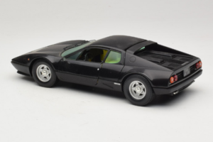 Ferrari 365 GT4 BB Schwarz Chrono 1:18 CH002 Metall — Bild 7 von 8